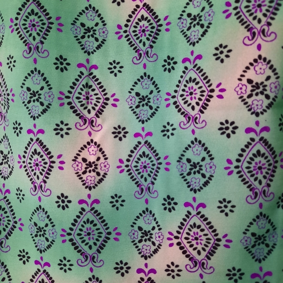 Sag Harbor Plus Size Shift Dress - Picture 5 of 7